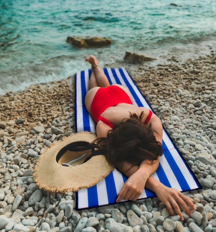 MATA PLAŻOWA NA PLAŻE KAMIENISTE GRUBA DUŻA XXL KOC PLAŻOWY SKŁADANA 190CM
