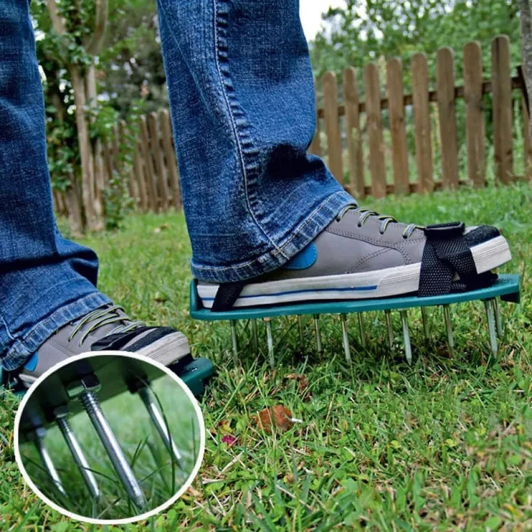 AERATOR WERTYKULATOR BUTY Z KOLCAMI DO NAPOWIETRZANIA TRAWNIKA OGRODU KOLCE
